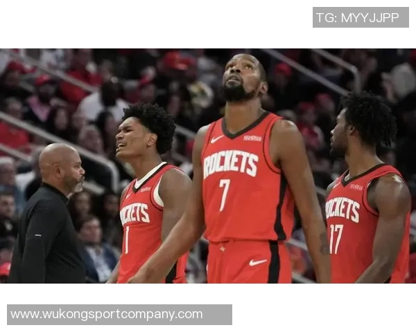 里夫斯绝杀助力火箭连胜弗拉格迎来成人礼的辉煌时刻